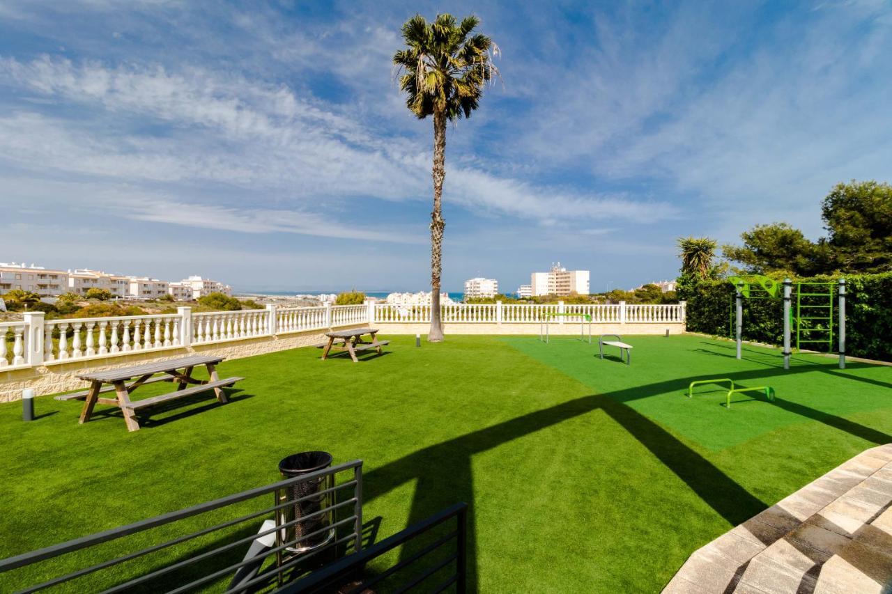 Nice House With Tennis Court,Sports And Playground Torrevieja Exterior foto